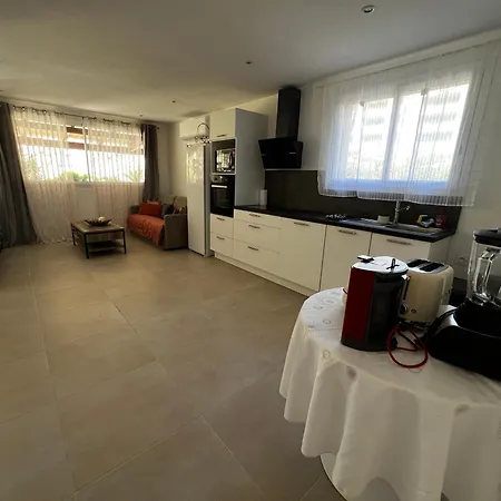 Celina Dom wakacyjny Bastia (Corsica)